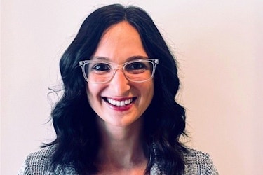 Headshot of Alexis Donofrio, Senior Vice President of Prosek Partners.